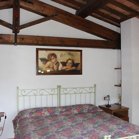 Il Borgo Di Montereggi Villa Limite Ruang foto